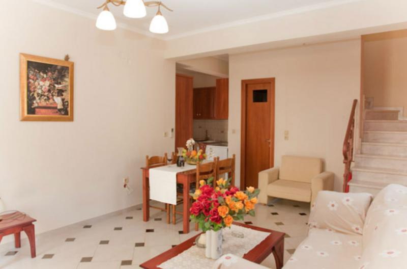 Liocharis Apartments Lourdata  Esterno foto