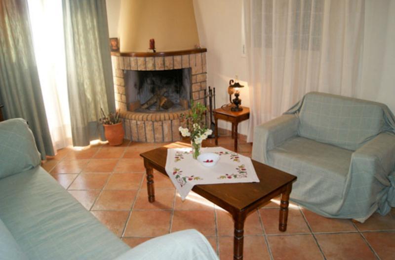 Liocharis Apartments Lourdata  Esterno foto